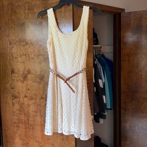 White Lace Pattern Dress , Detachable belt
